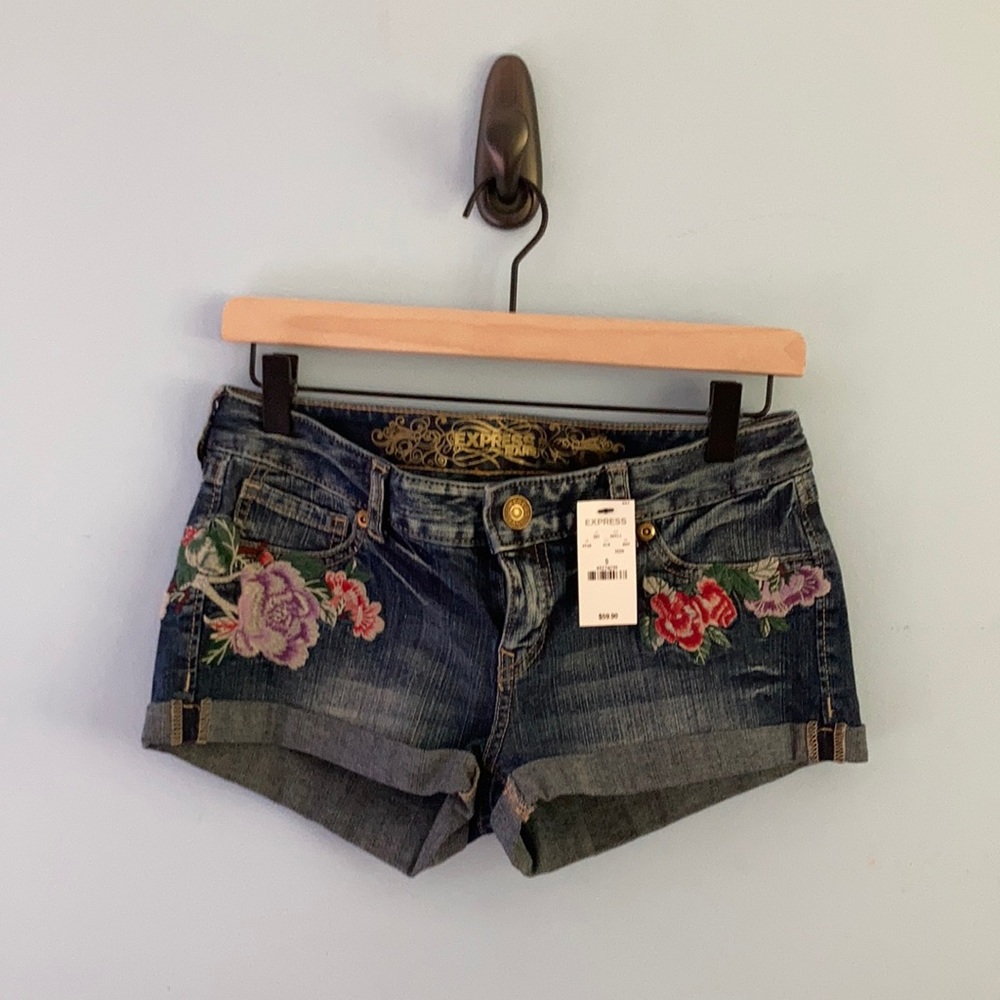 Express shorts